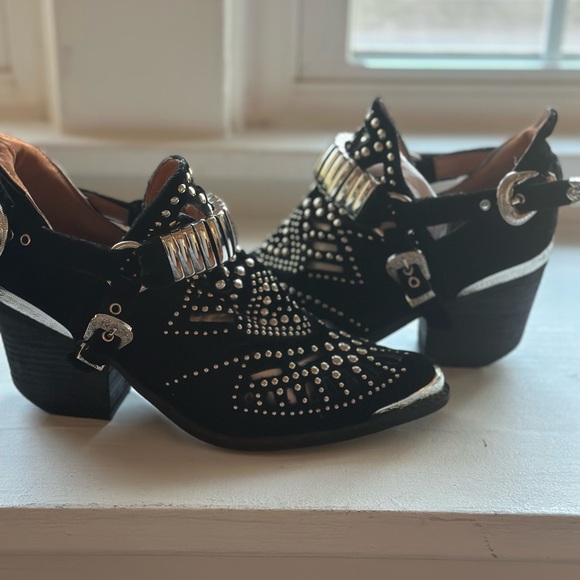 Jeffrey Campbell Calhoun Velvet Ankle Boots - Picture 4 of 9